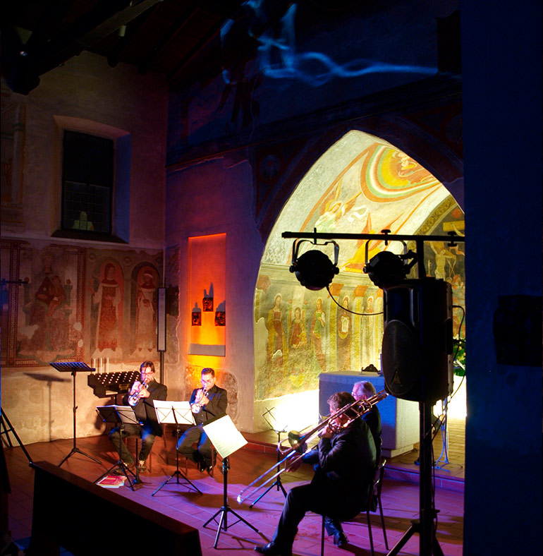 QQ quartet in concerto